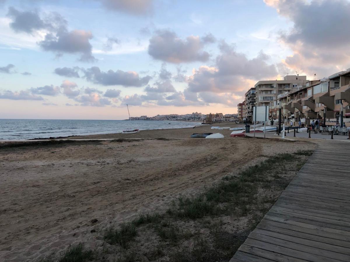Amplio Apartamento Playa La Mata  Ngoại thất bức ảnh
